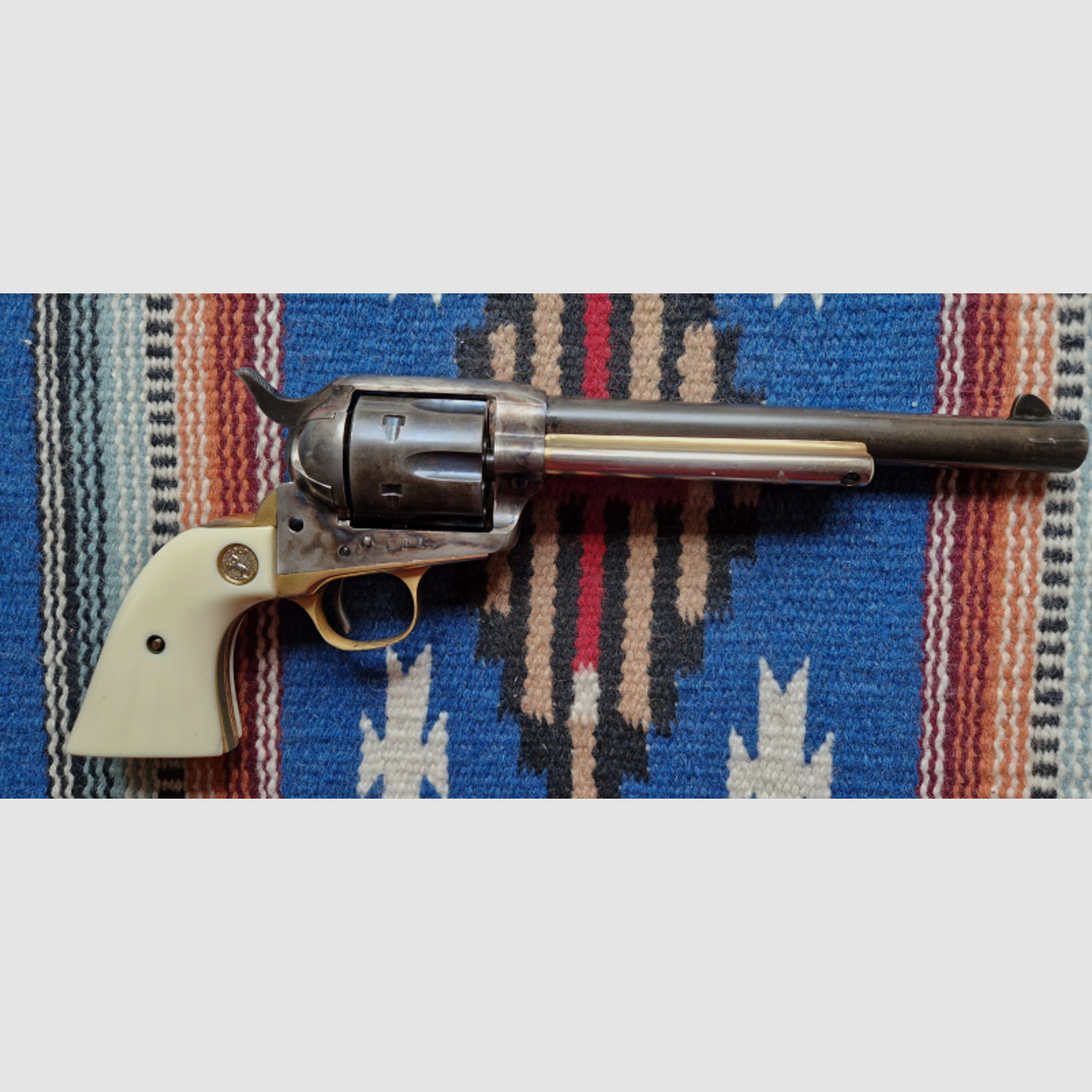 Hege Uberti, SAA Revolver 1873, 7,5, Kal. 45, incl. Holster.