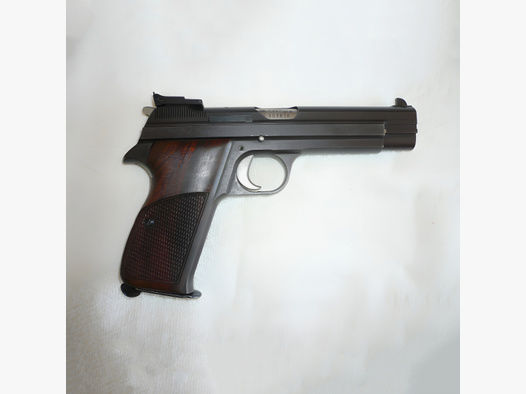 SIG 210-6 Pistole im Kaliber 7,65 Para, Holzgriffschalen, Sportvisierung