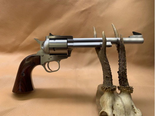 Freedom Arms Revolver .45 long Colt Premier Grade!!!