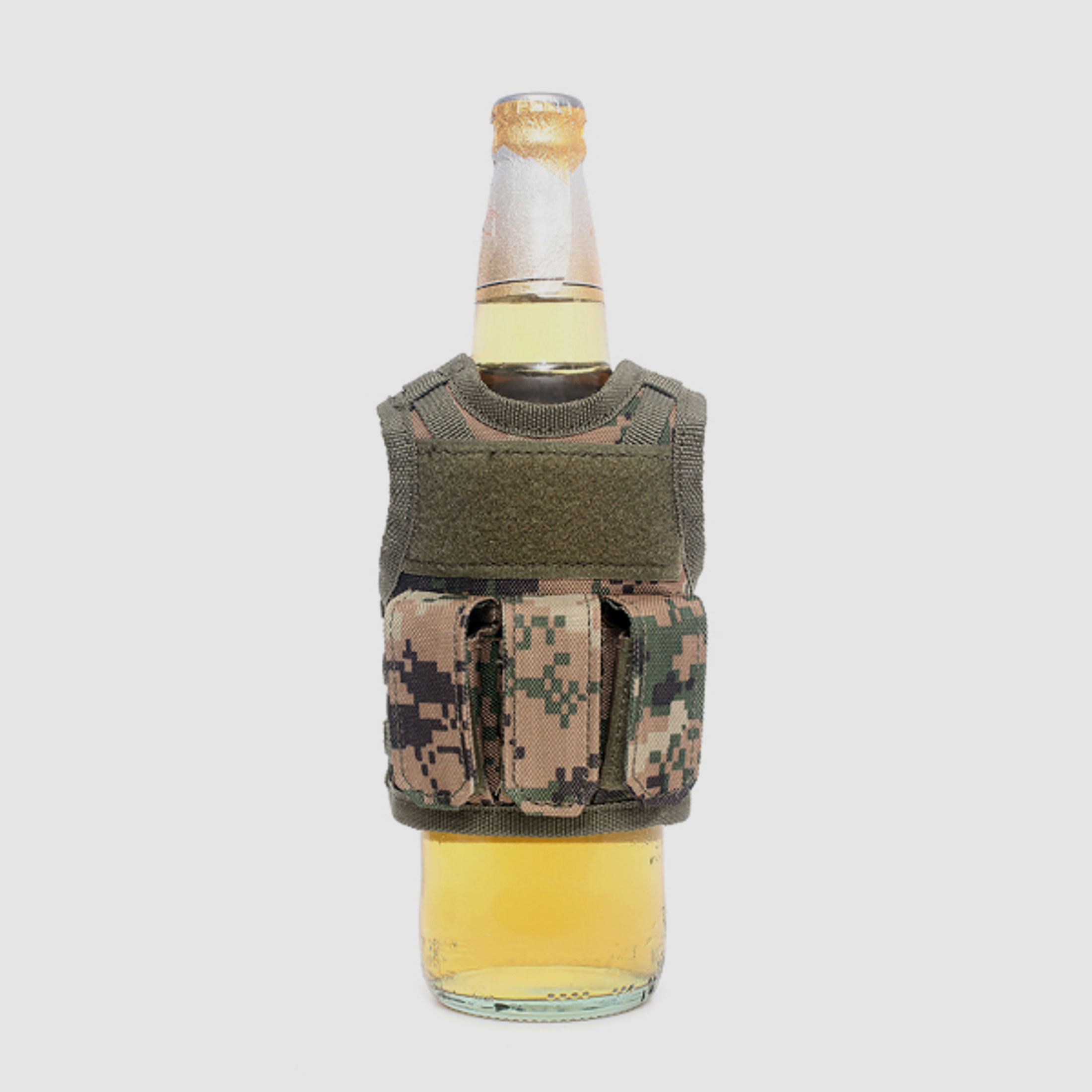 Mini Tactical Schutzweste mit Fronttaschen für Bierflasche / Wein / Thermosflasche -Digital Woodland