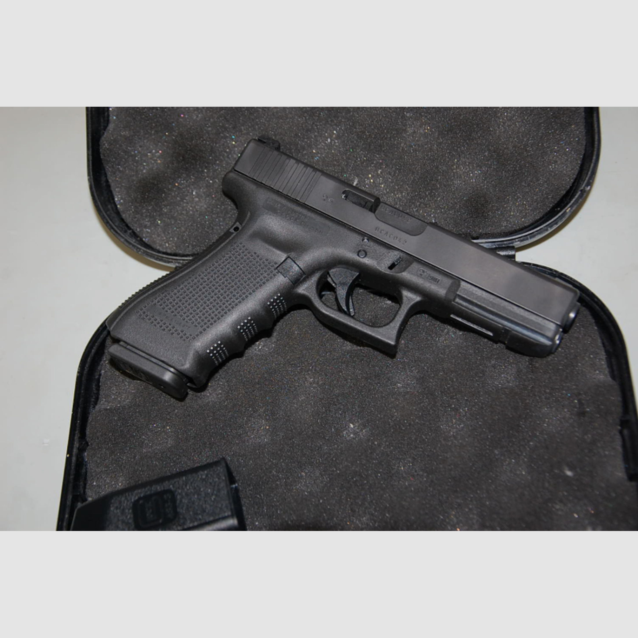 Pistole Glock 17 Gen 4 kal 9mm Luger im Bestzustand