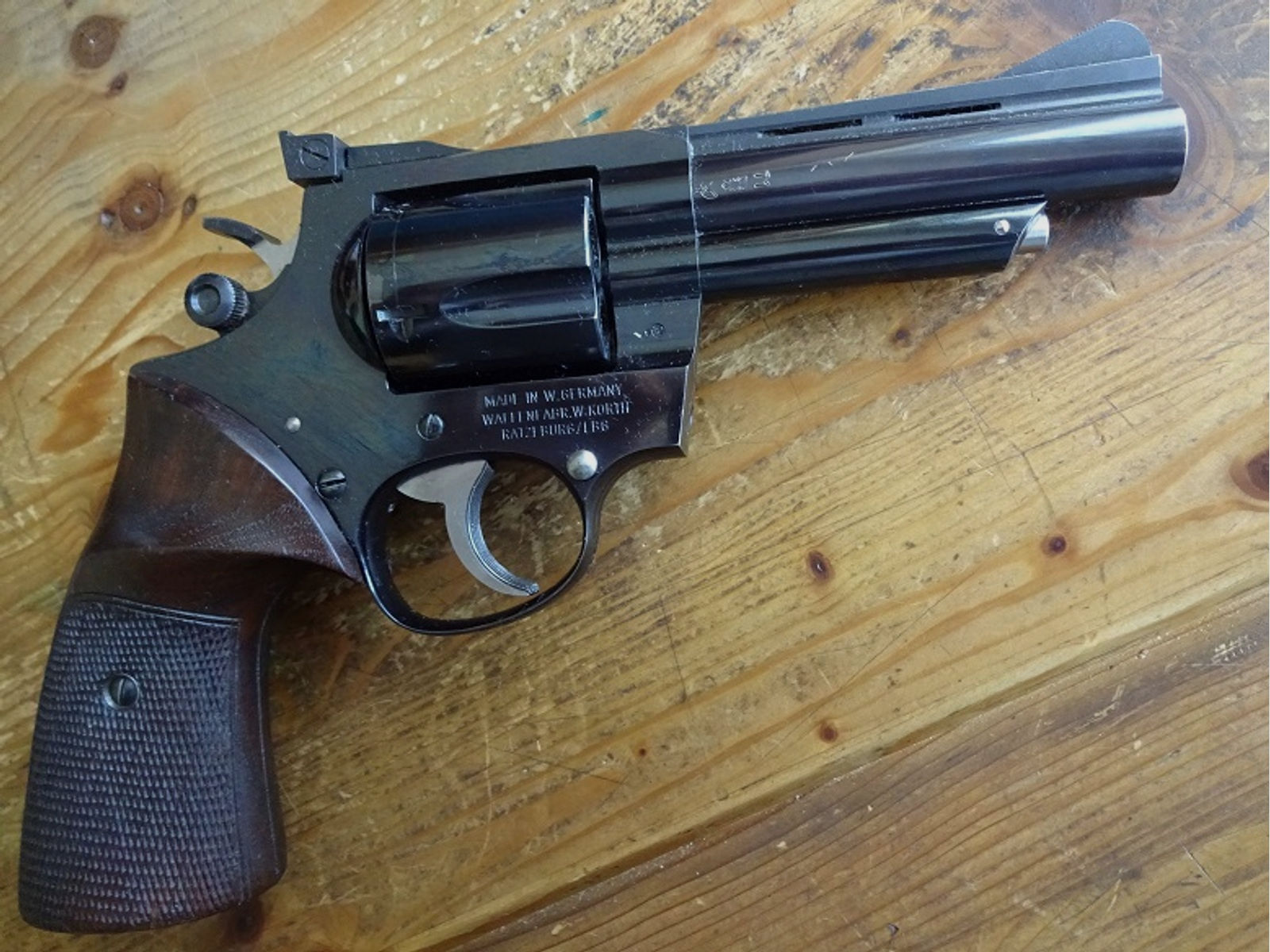 Korth Revolver .357 Magnum 4" 1974 TOP