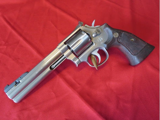 Revolver Smith & Wesson S&W 686-3 Aristocrat 357Magnum Stainless Top Zustand!