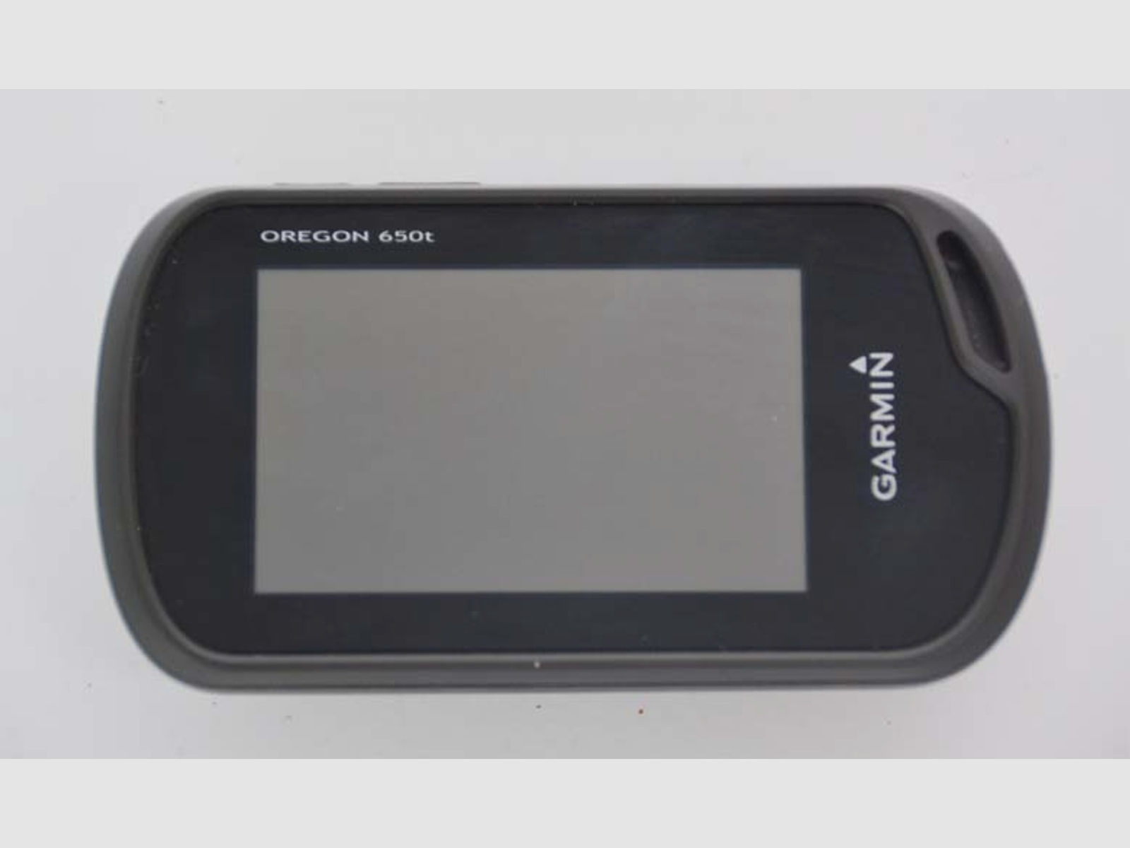 Garmin Handnavigationsgerät Oregon Modell 650t mit zwei USB Kabeln, Karabinerhaken, Transporttasche