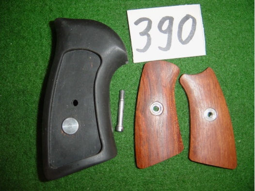 390 Griff mit Holzeinlagen und Schraube für Ruger Revolver 141 / 161