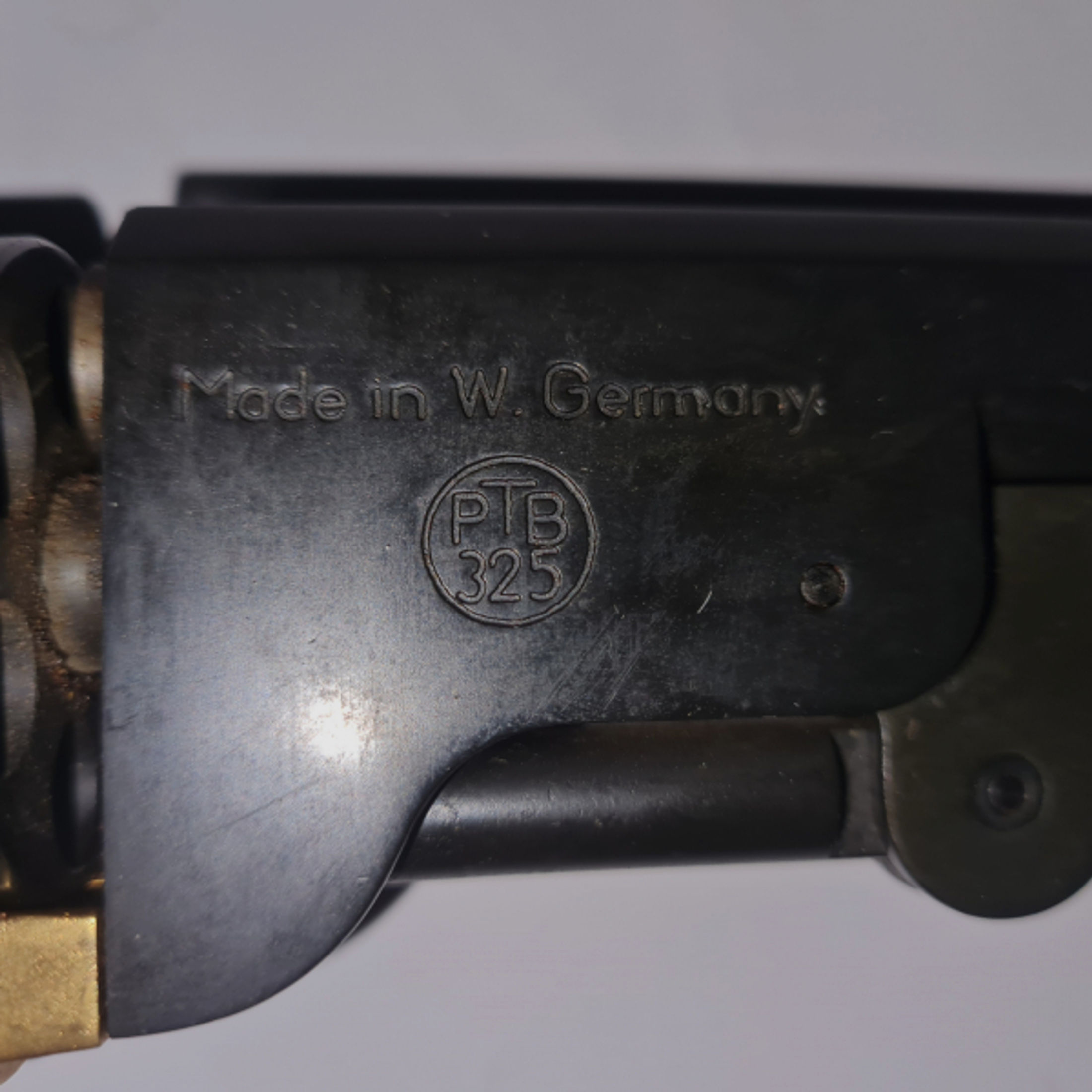 Navy Revolver RECK 380K mit Koffer Pulverhorn