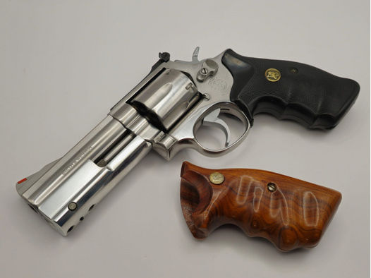 S&W 686, 4 Zoll, Einzelstück, Smith & Wesson, Revolver
