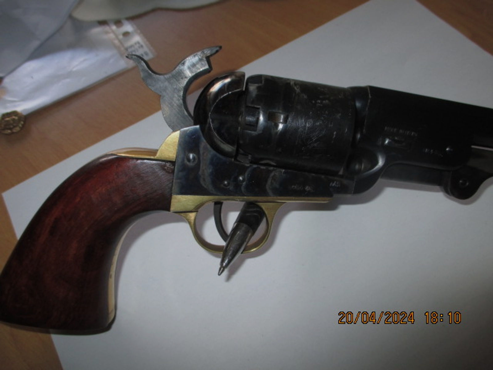 Perk. Revolver Colt Navy .36