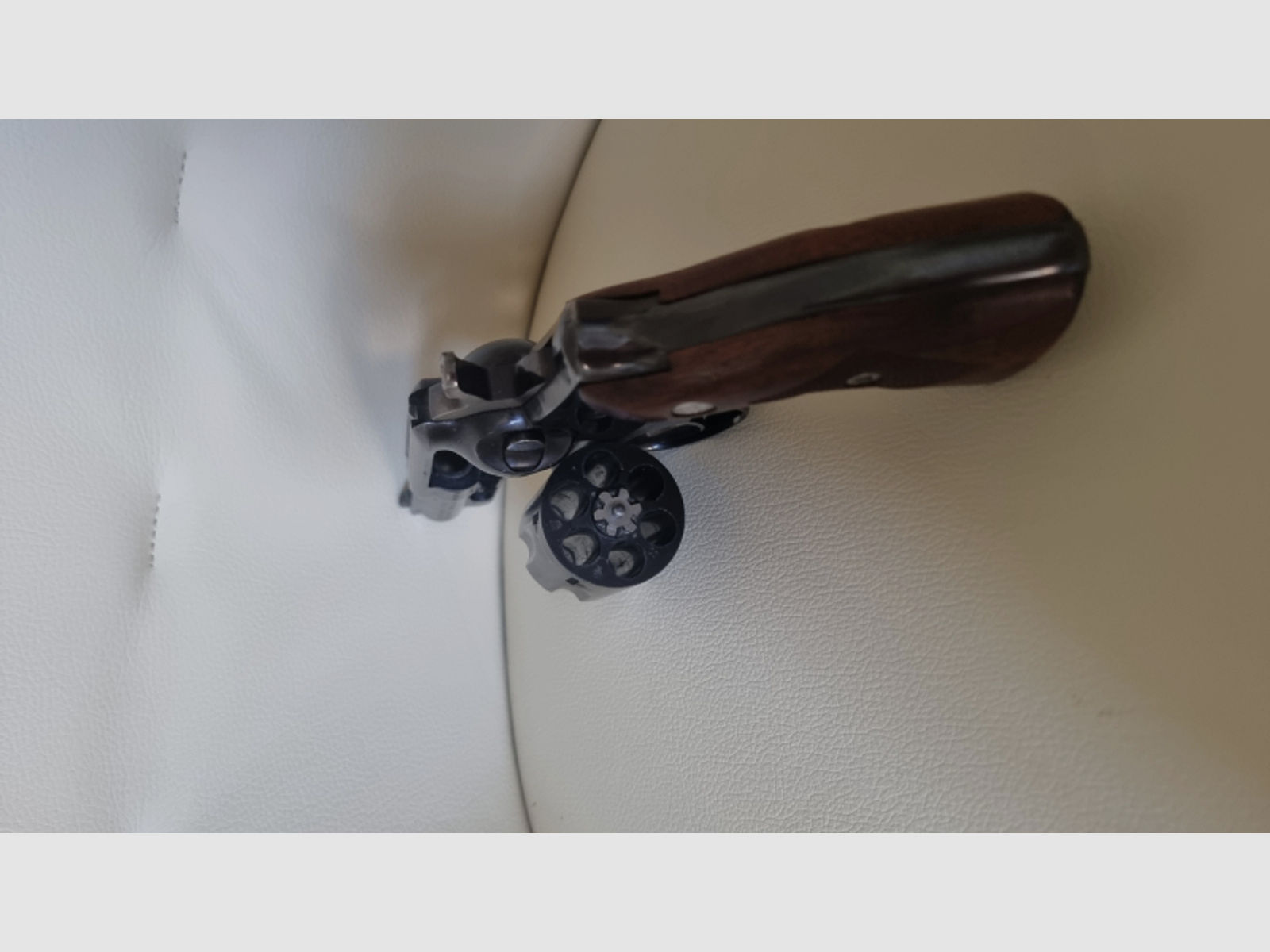 Revolver Ruger 357, 2,5''