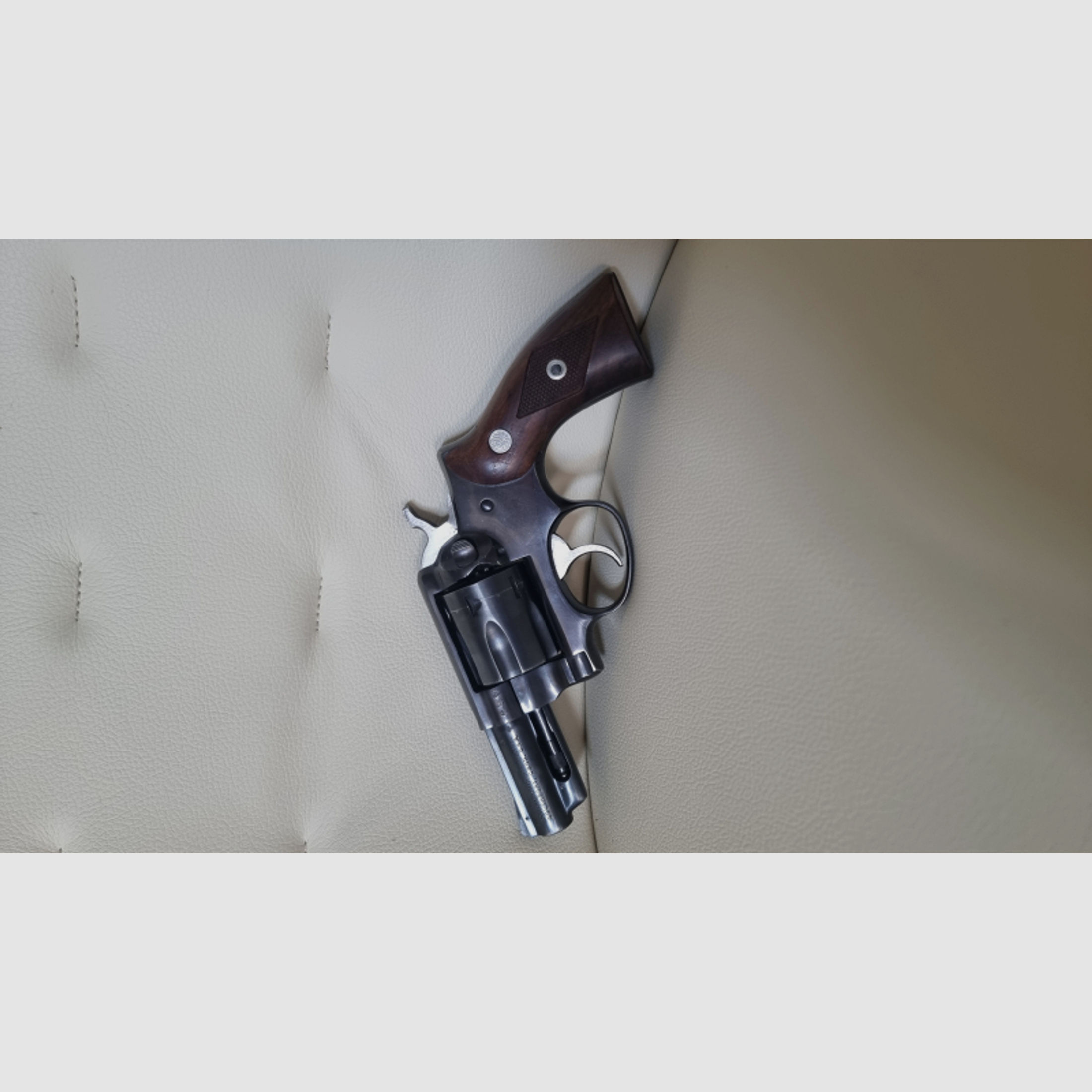 Revolver Ruger 357, 2,5''