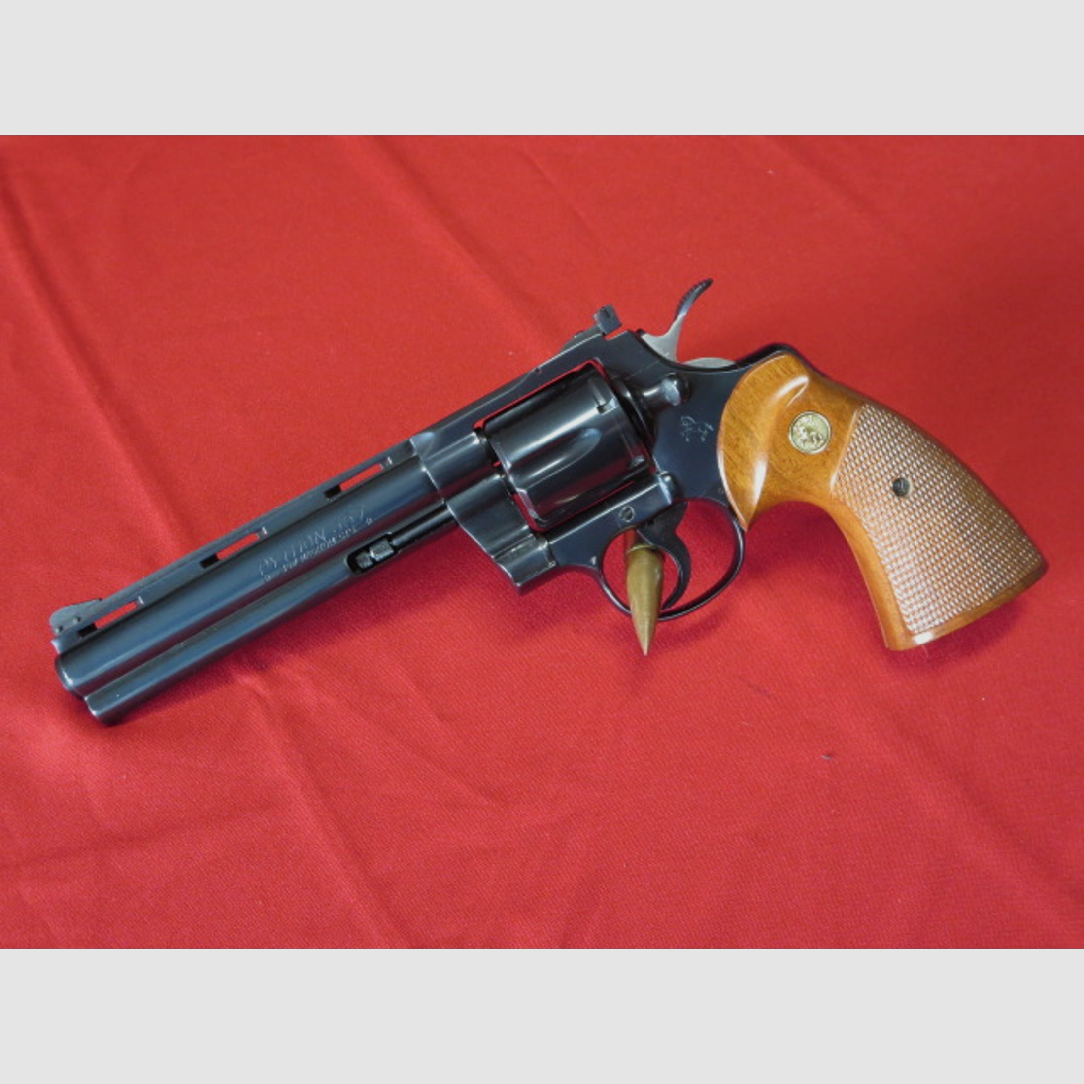 Revolver Colt Python im Kaliber 357 Magnum sehr guter Zustand!!
