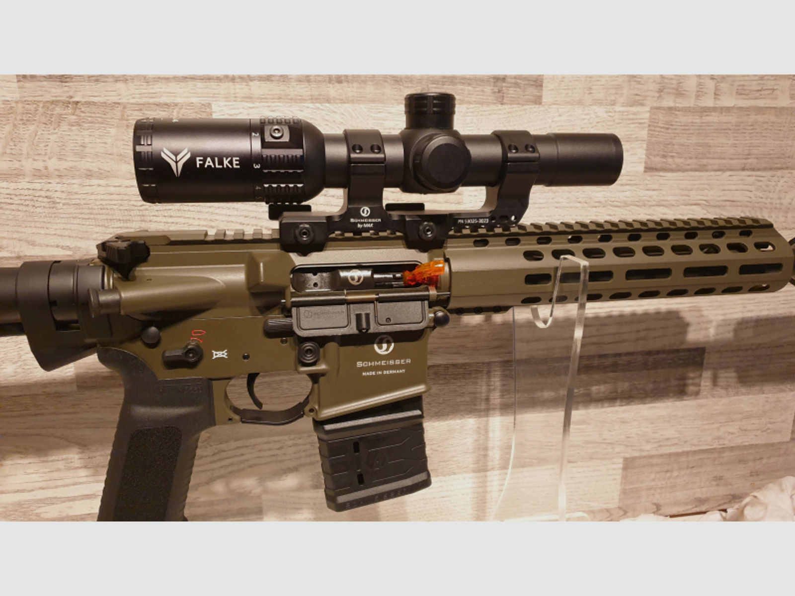 Neuware vom Fachhandel - Schmeisser AR-15 S4F 10,5" OD Green .223Rem - Set mit Schalldämpfer + ZF