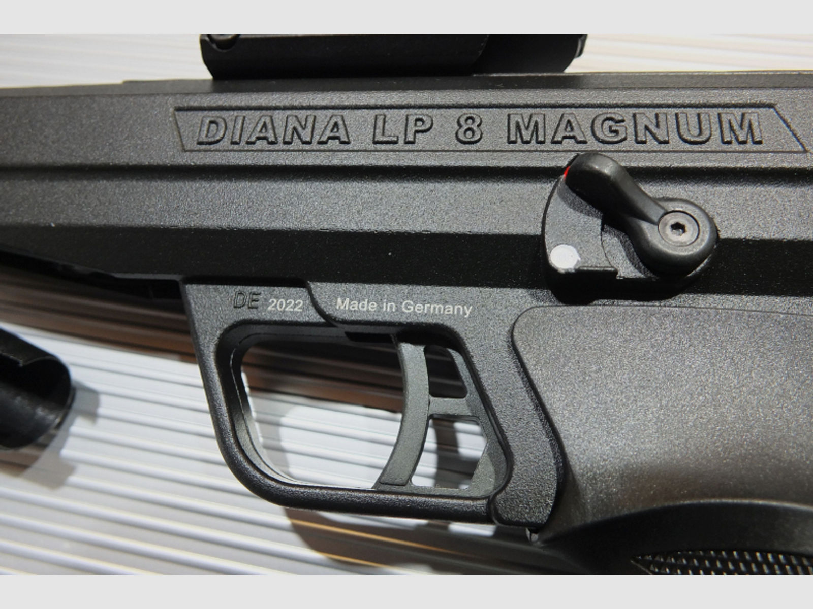 Diana LP8 Magnum, Luftpistole mit Koffer und Zubehör