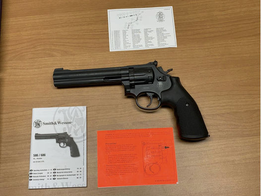Smith & Wessen 586/686 CO2 Revolver 4,5mm