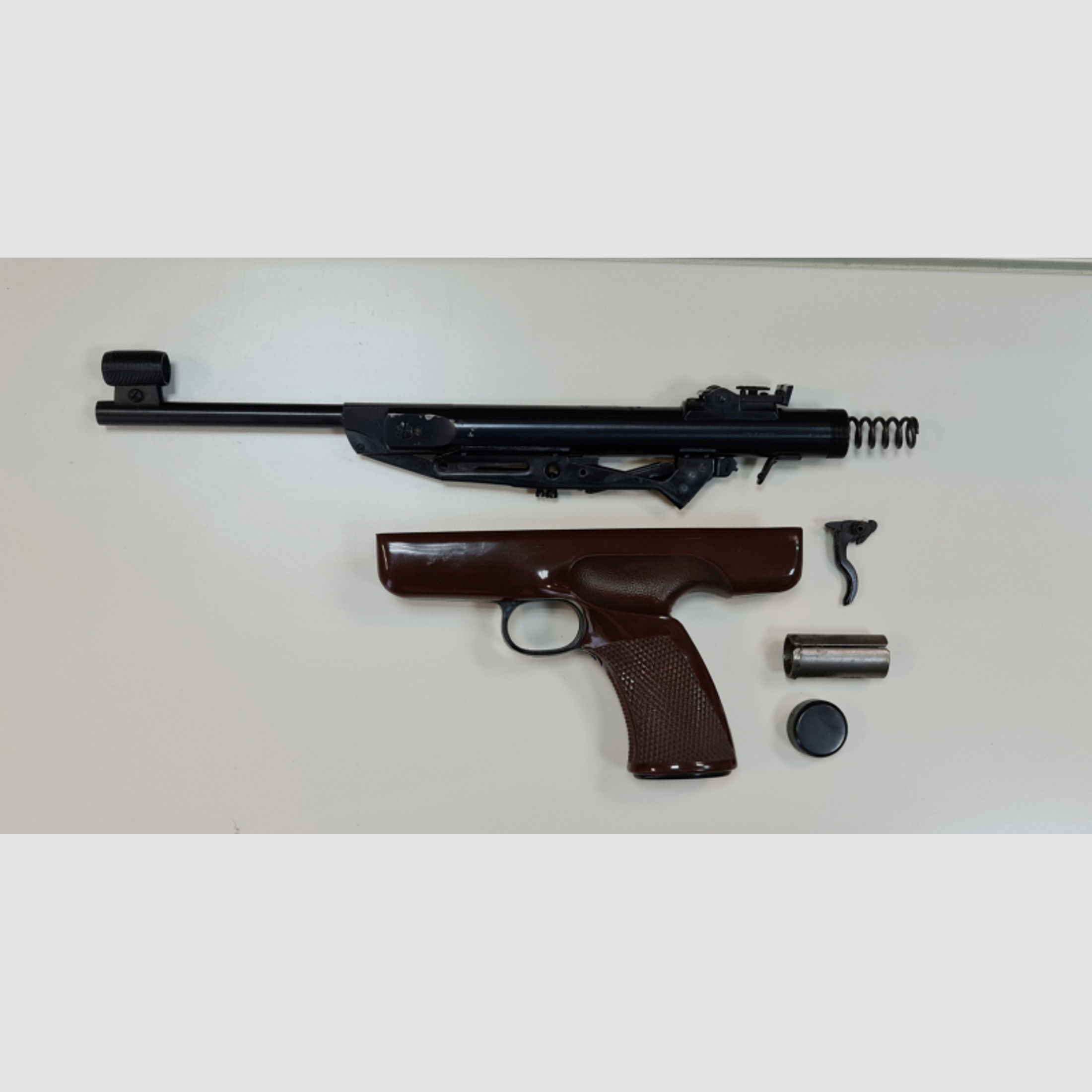 Gebrauchte und defekte Luftpistole Diana Modell 5