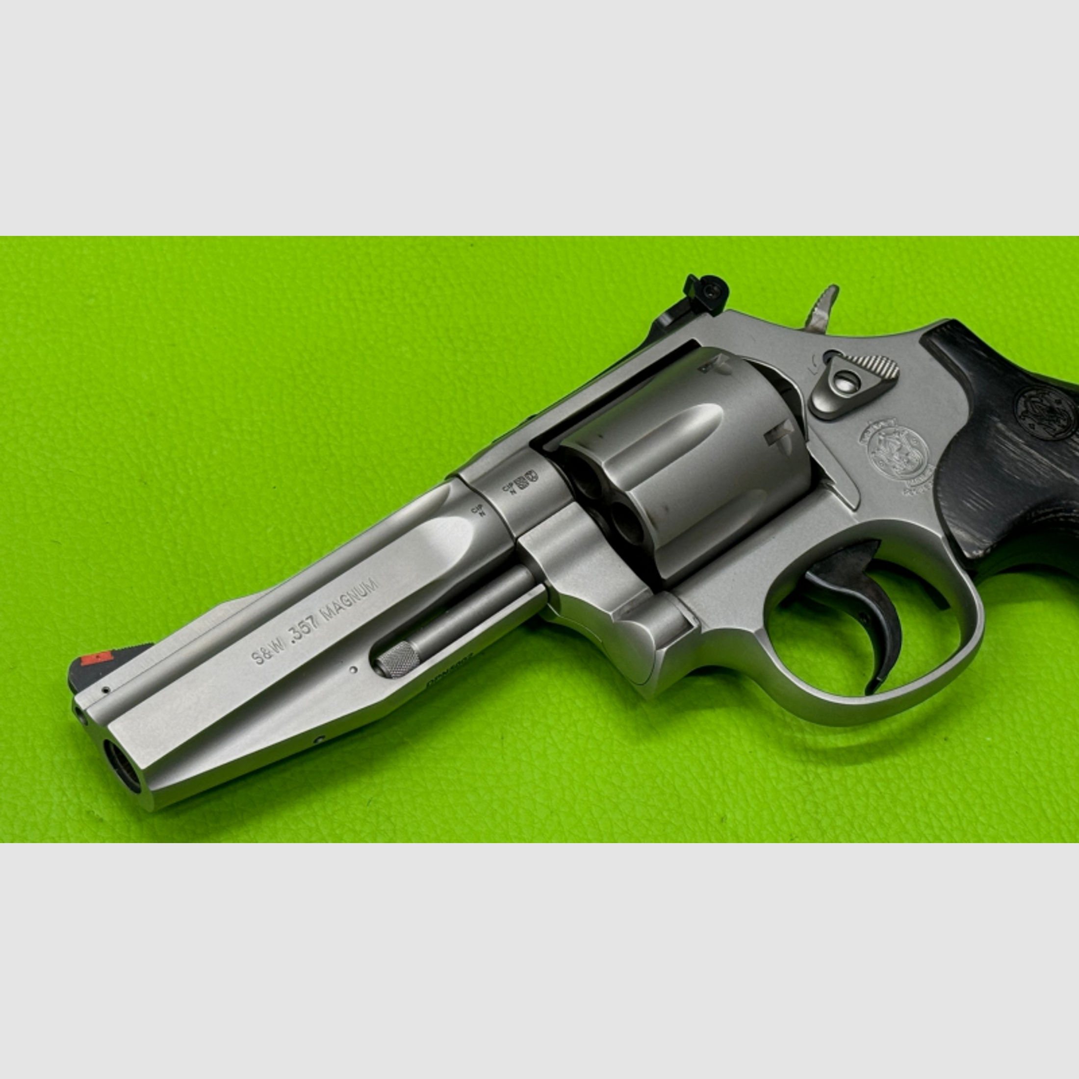 Smith & Wesson Mod. 686 SSR Pro Series Stock Service Revolver .357Mag