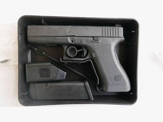 Glock 17 Gen 2 umgebaut auf 4mmM20
