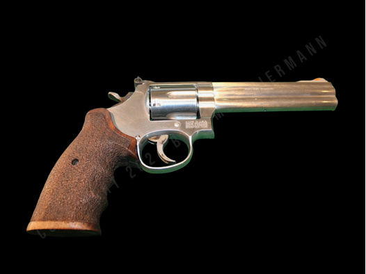 Revolver, Smith&Wesson, Mod. 686-5, Kal. .357Mag, 6", sehr geringe Schussbelastung!