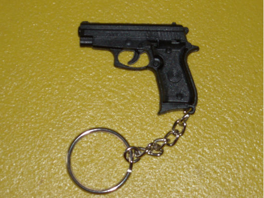 Schlüsselanhänger Pistole
