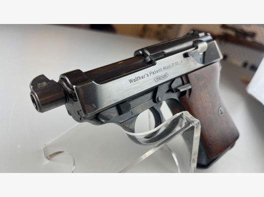 Rarität: neuwertige Walther P 38 kurz Zella-Mehlis (Thür) im Kal. 9 mm Luger Seriennummer: 3