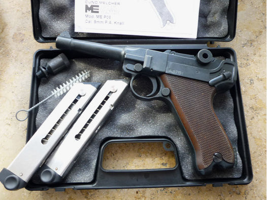 ME P08 Luger in schwarz, 9mm PAK, PTB 866