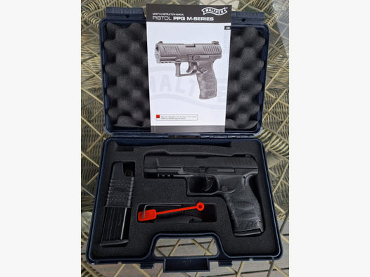 Walther PPQ M2 9mm Luger 5"