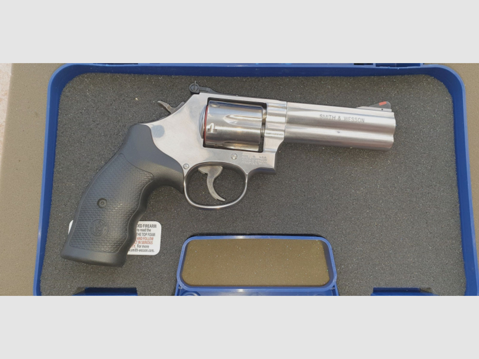 Neuwaffe Smith & Wesson M 686-6 4,25 im Kal. 357Mag
