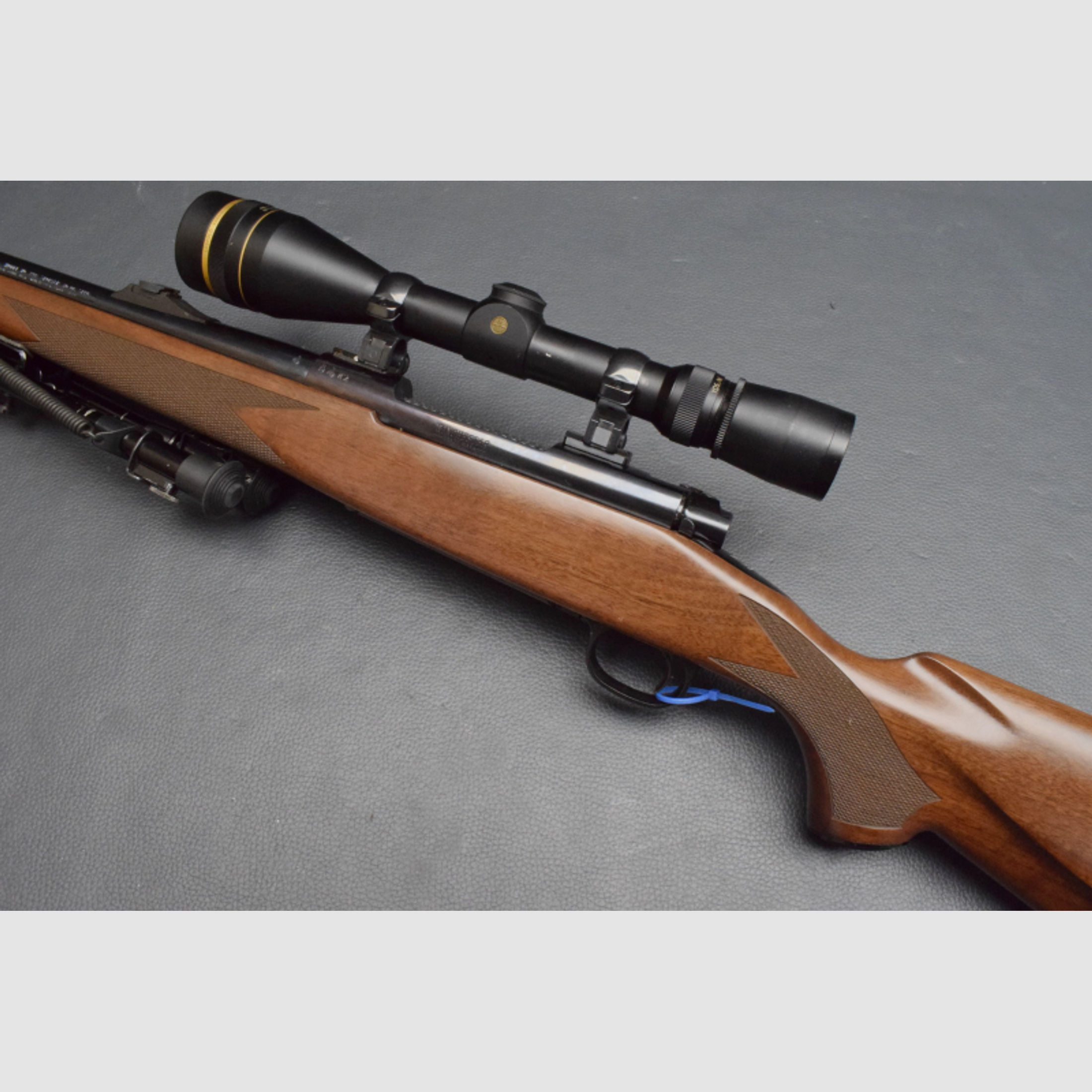 Winchester Mod.70, Kal. 30-06 mit Leupold Vari-XIII 4,5-14x40, sehr gut