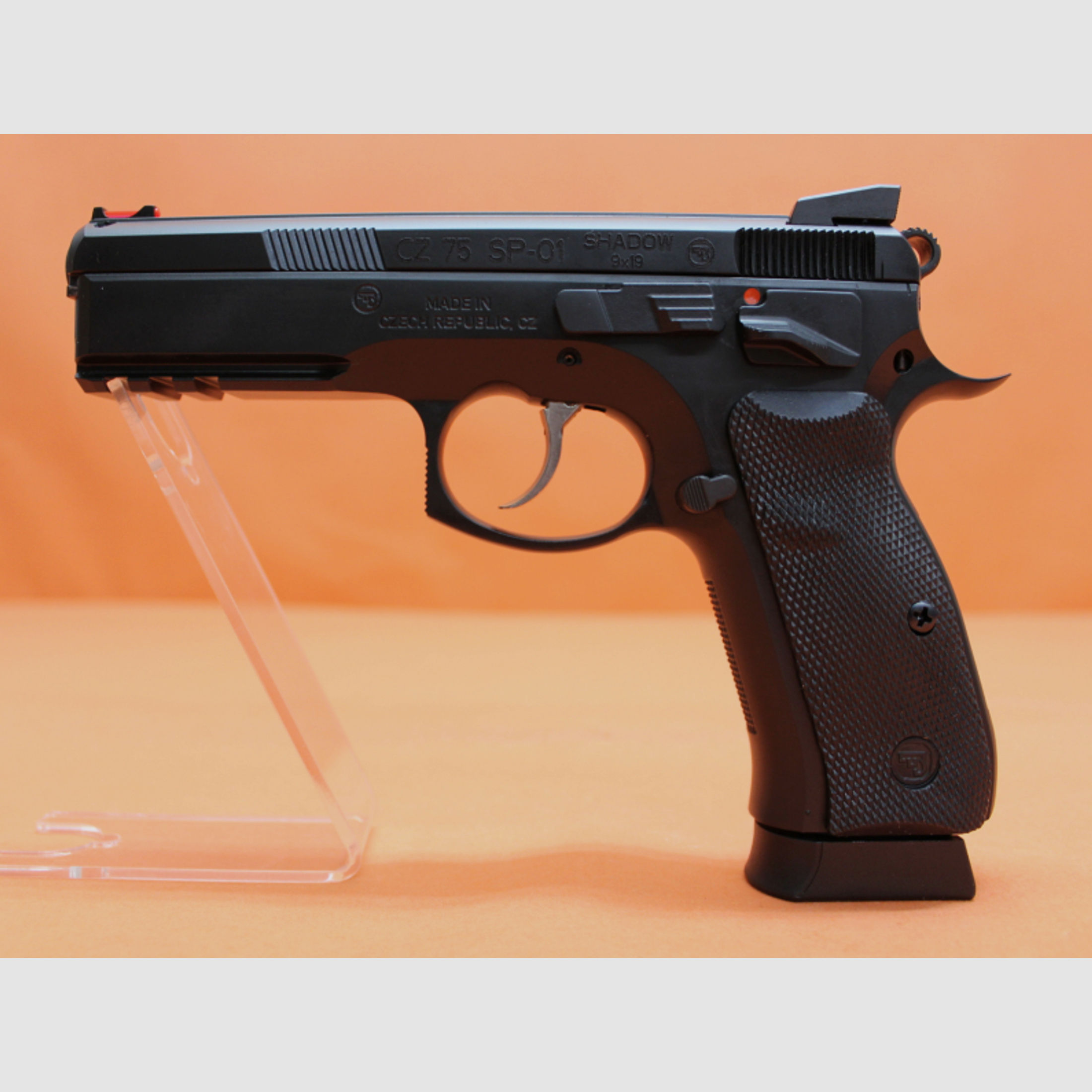 Ha.Pistole 9mmLuger CZUB CZ 75 SP-01 SHADOW 116mm Lauf/Fiber-Leuchtkorn/3 Magazine (9mmPara/9x19)