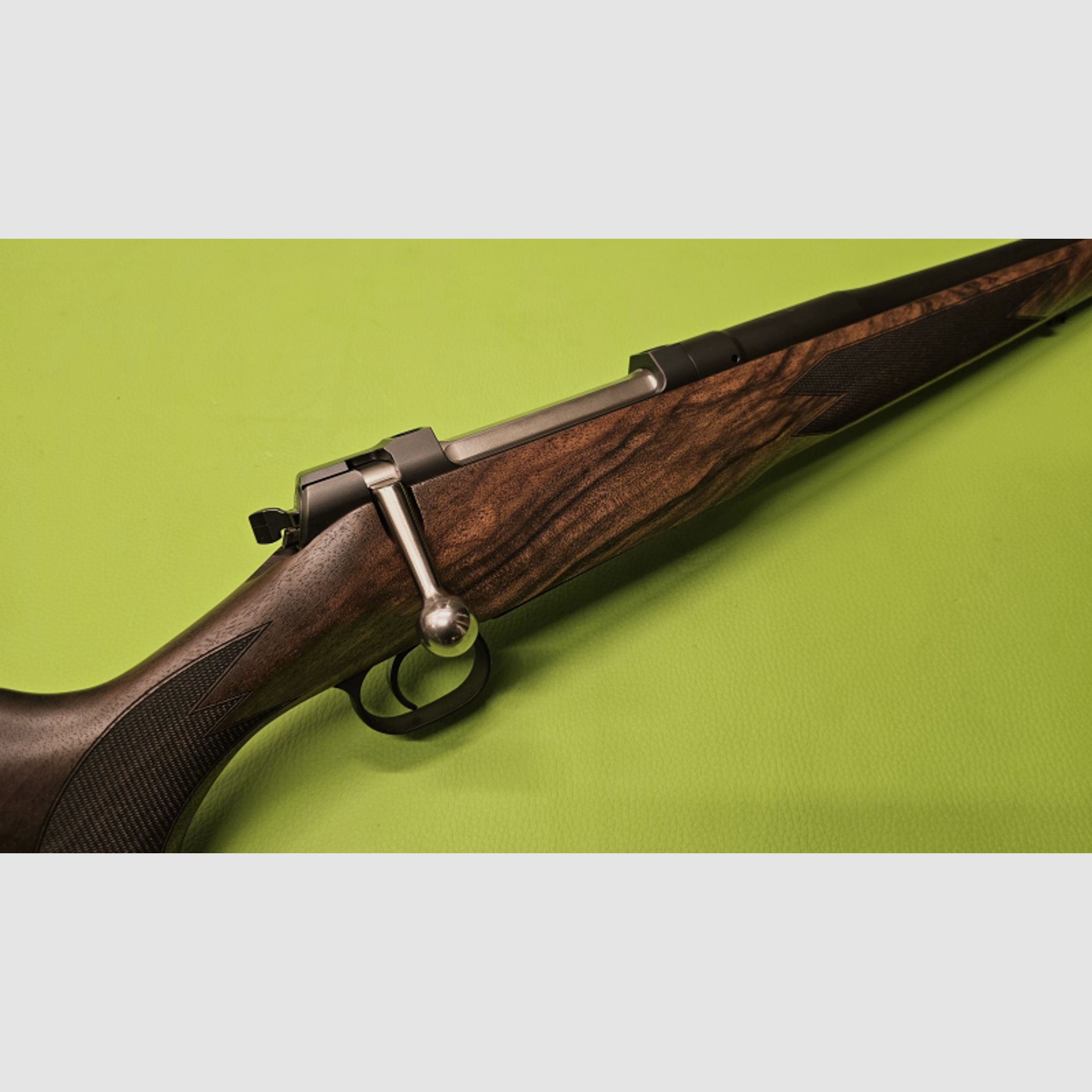 Repetierbüchse Mauser M03 | 30-06 | 51cm LL | M15x1 | Holzklasse 6 - NEUWAFFE -