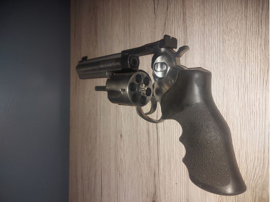 Revolver .357 Magnum Ruger (GP100)