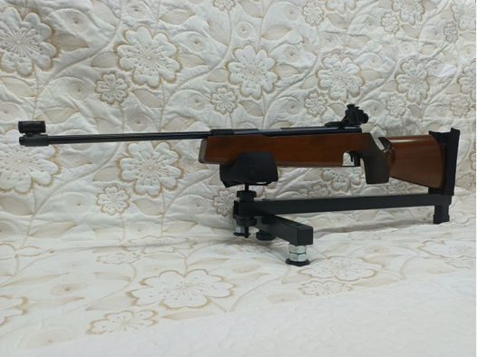 Feinwerkbau Matchluftgewehr Cal.4,5mm (177) LG Seitenspanner Luftgewehr