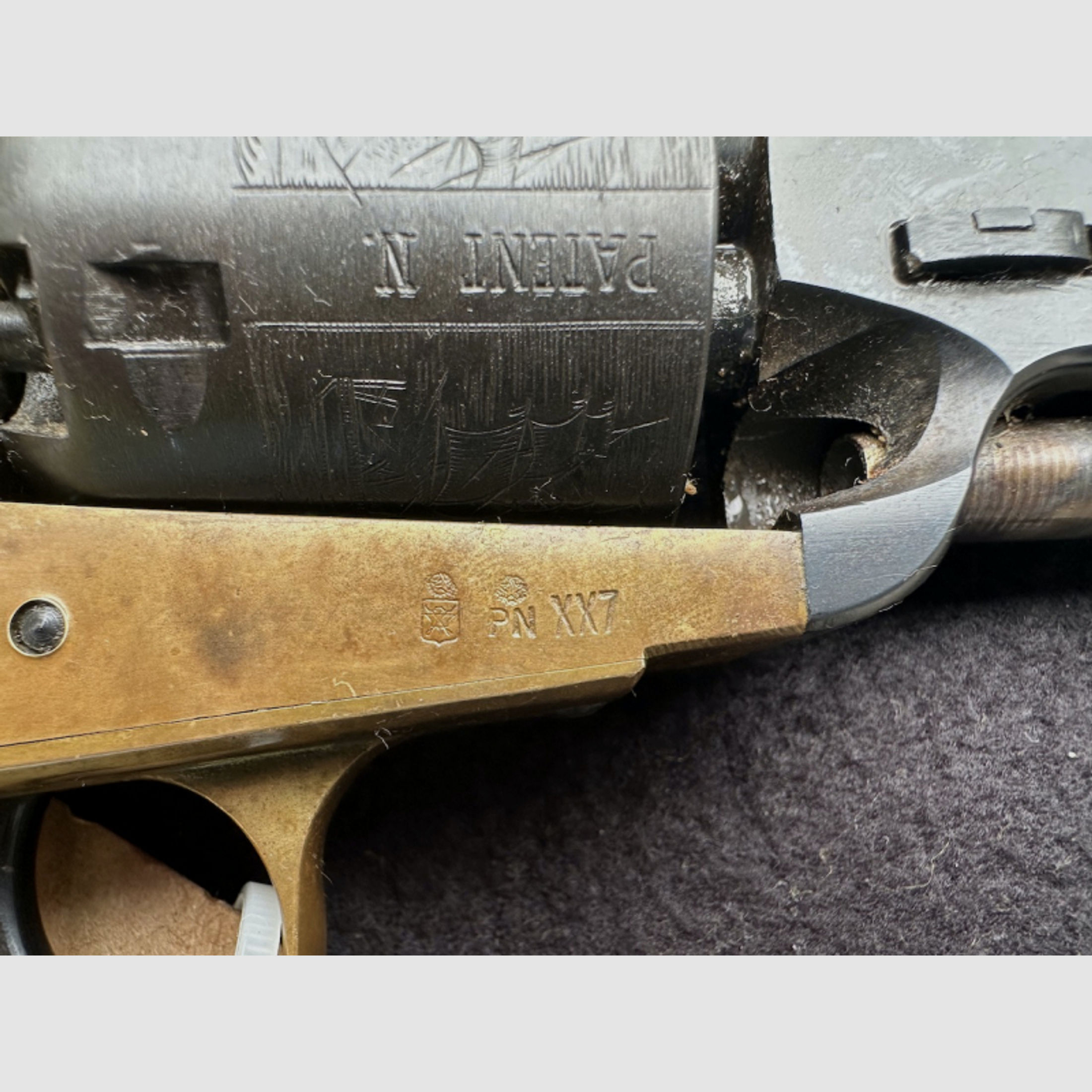 MAVI Perkussionsrevolver - Vorderlader Revolver - Mod. Colt 1847/51 Navy - .36 - kein Colt