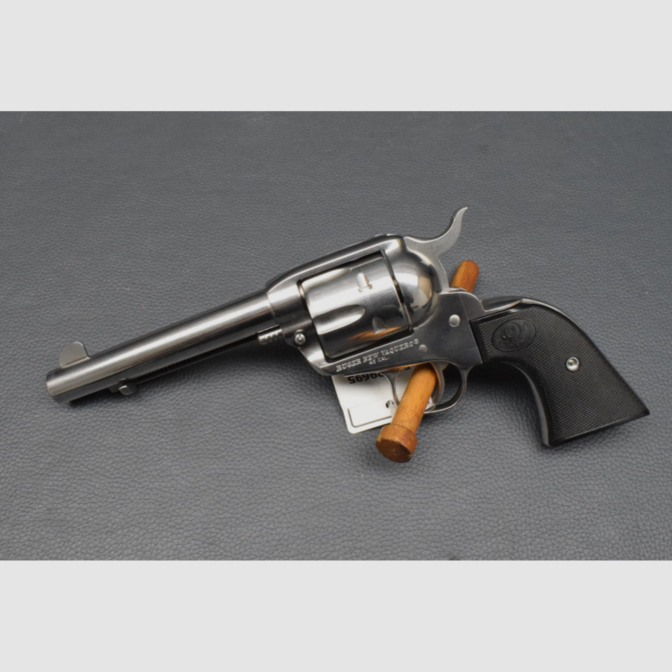 Ruger Modell New Vaquero, 45 Colt, 5,5" Lauf, stainless, Neuware