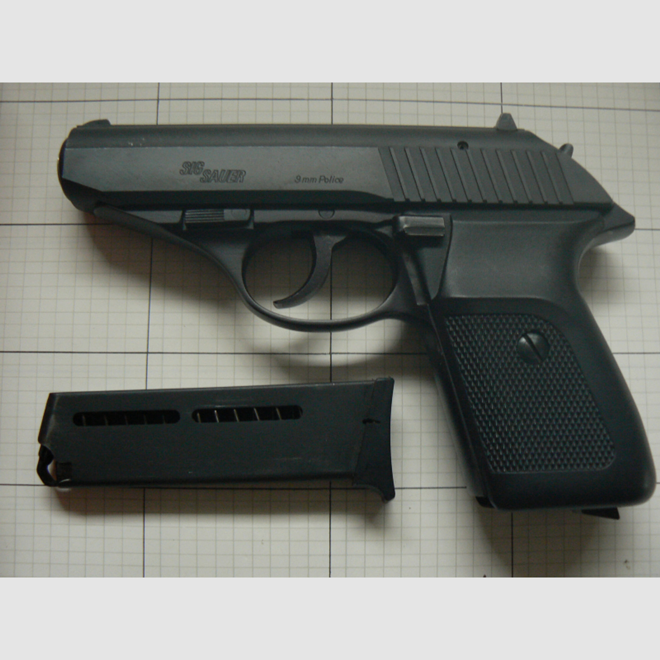 Pistole SIG Sauer P 230 Kal 9x18 Ultra/Police