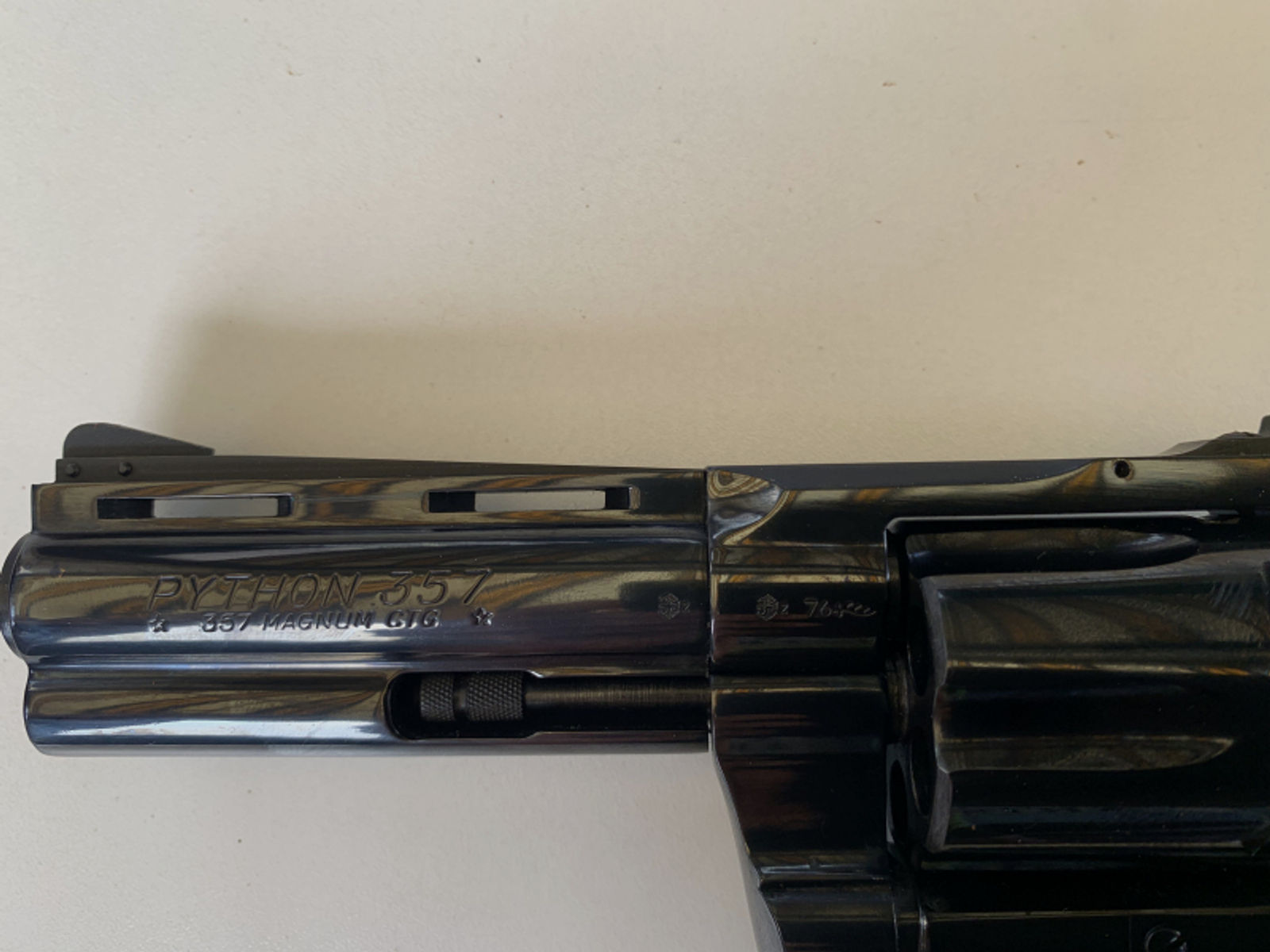 Revolver Colt Python 357Magnum CTG Bj 1976 Kurz Schwarz