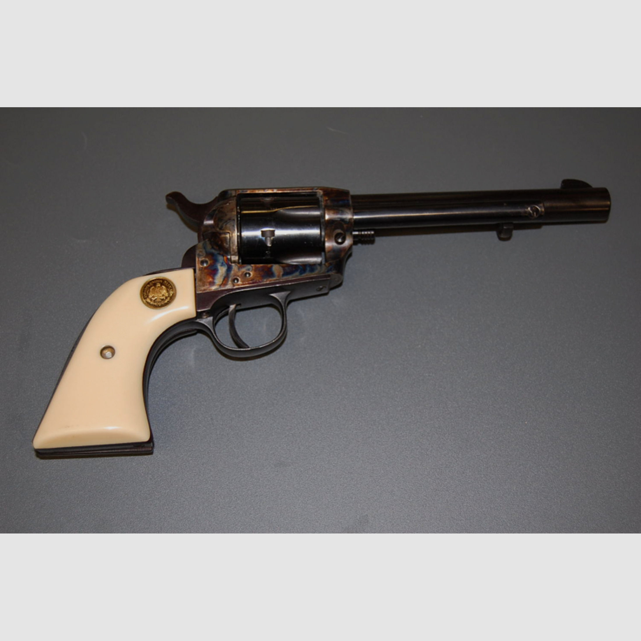 Aus Colt Sammlung SAA Revolver Colt Baby ? im Kal 22lr im Bestzustand Uberti Fertigung