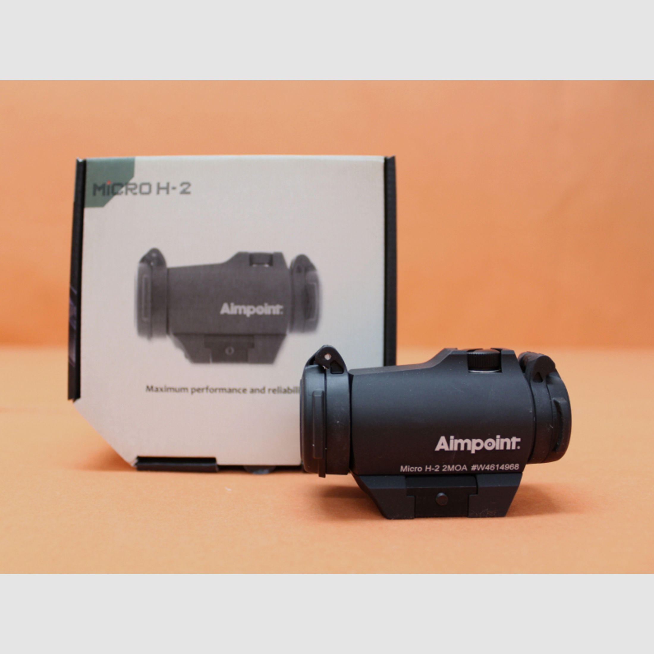Aimpoint Micro H-2 (200185) Leuchtpunktvisier 2MOA Dot (6cm auf 100m) Montageplatte Weaver/Picatinny