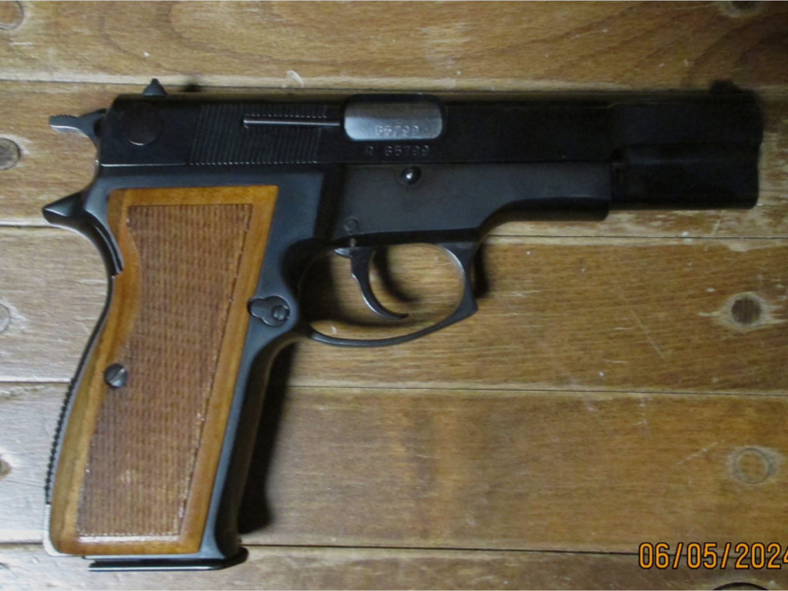 Luger M90 DA 9mmLuger