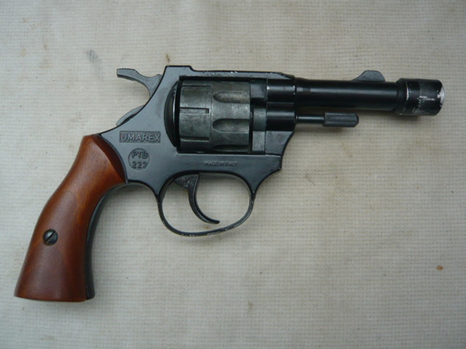 Revolver UMAREX Sherlock Holmes cal..22