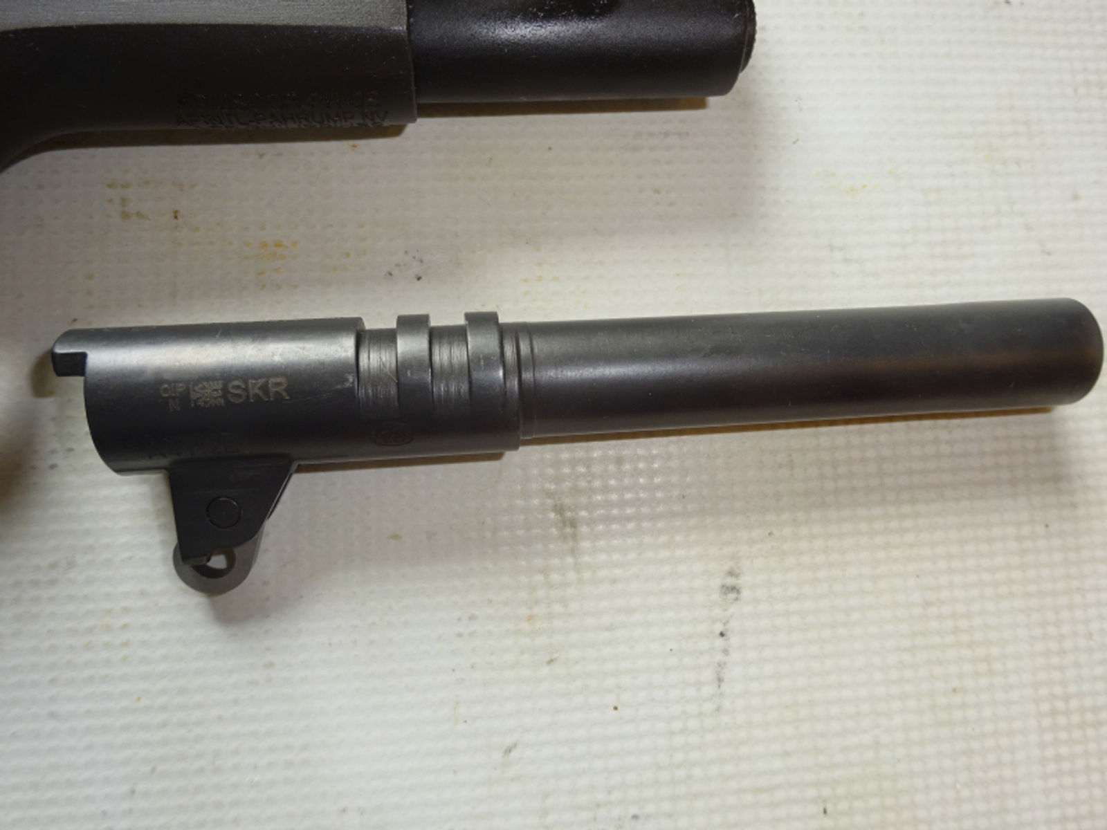 Pistole .45ACP; Rock Island Arsenal M1911A1 mit Wechsellauf .400 CorBon fabrikneu