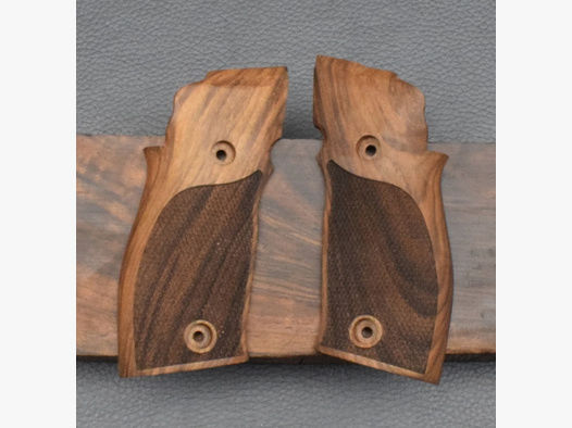 Holzgriffschale für Sig Sauer P226 X-Five, Fischhaut Nußbaum, zum Sonderpreis