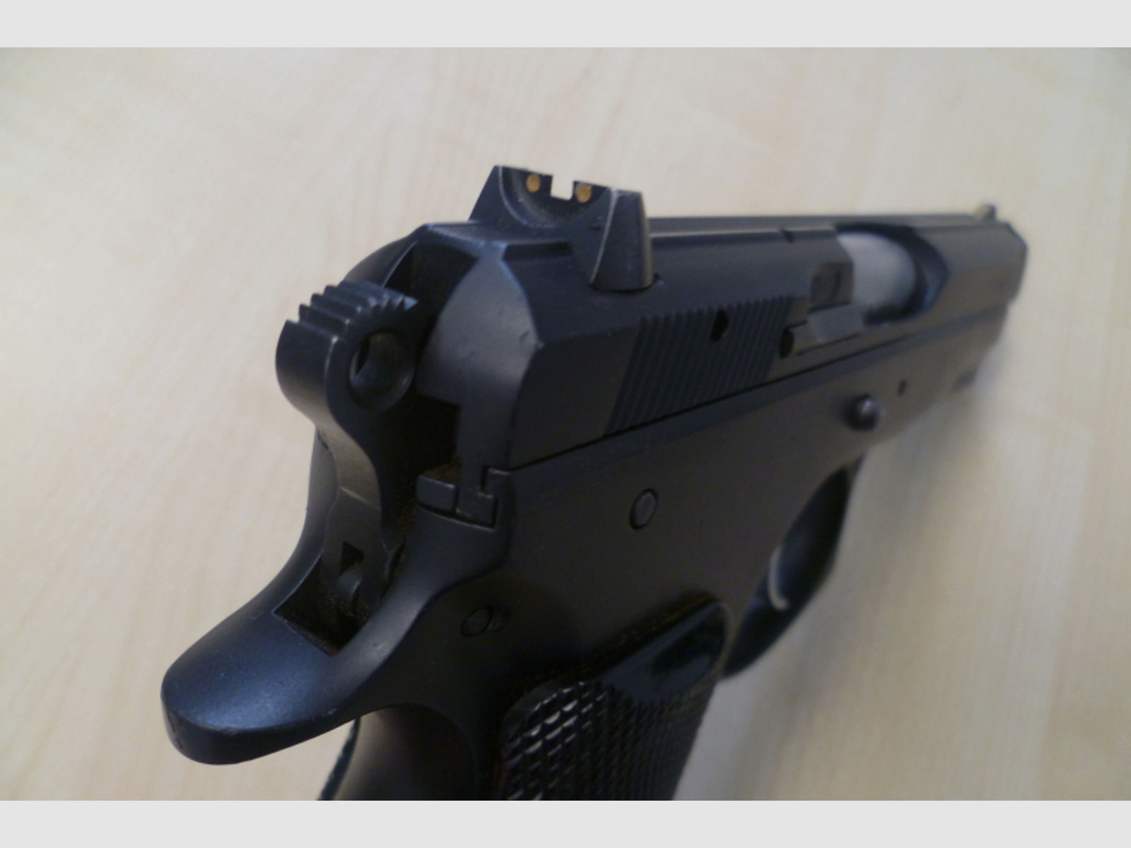 Pistole CZ 75 Compact 9mm Luger