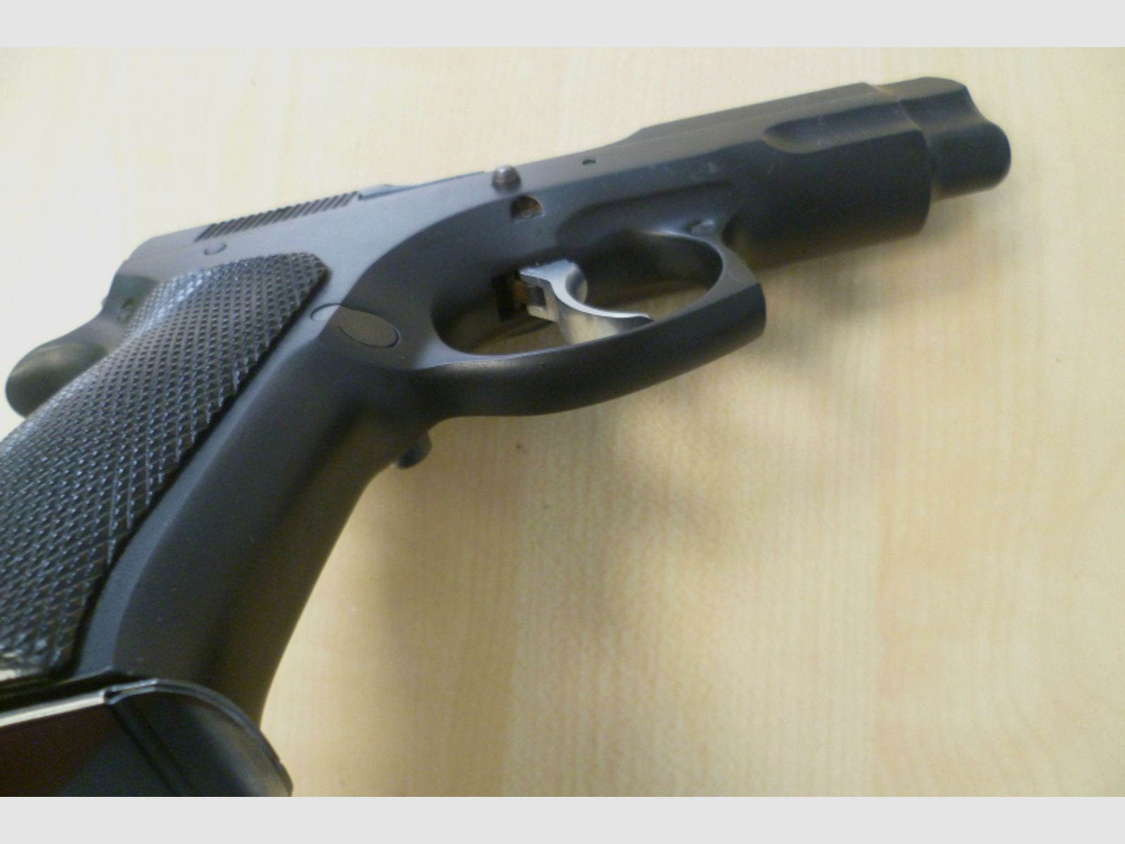 Pistole CZ 75 Compact 9mm Luger