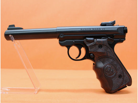 Ha.Pistole .22lr Ruger MARK IV Target Black m. Holzgriff 5,5" Lauf/ Bull Barrel (.22lfB/.22L.R. MK4)
