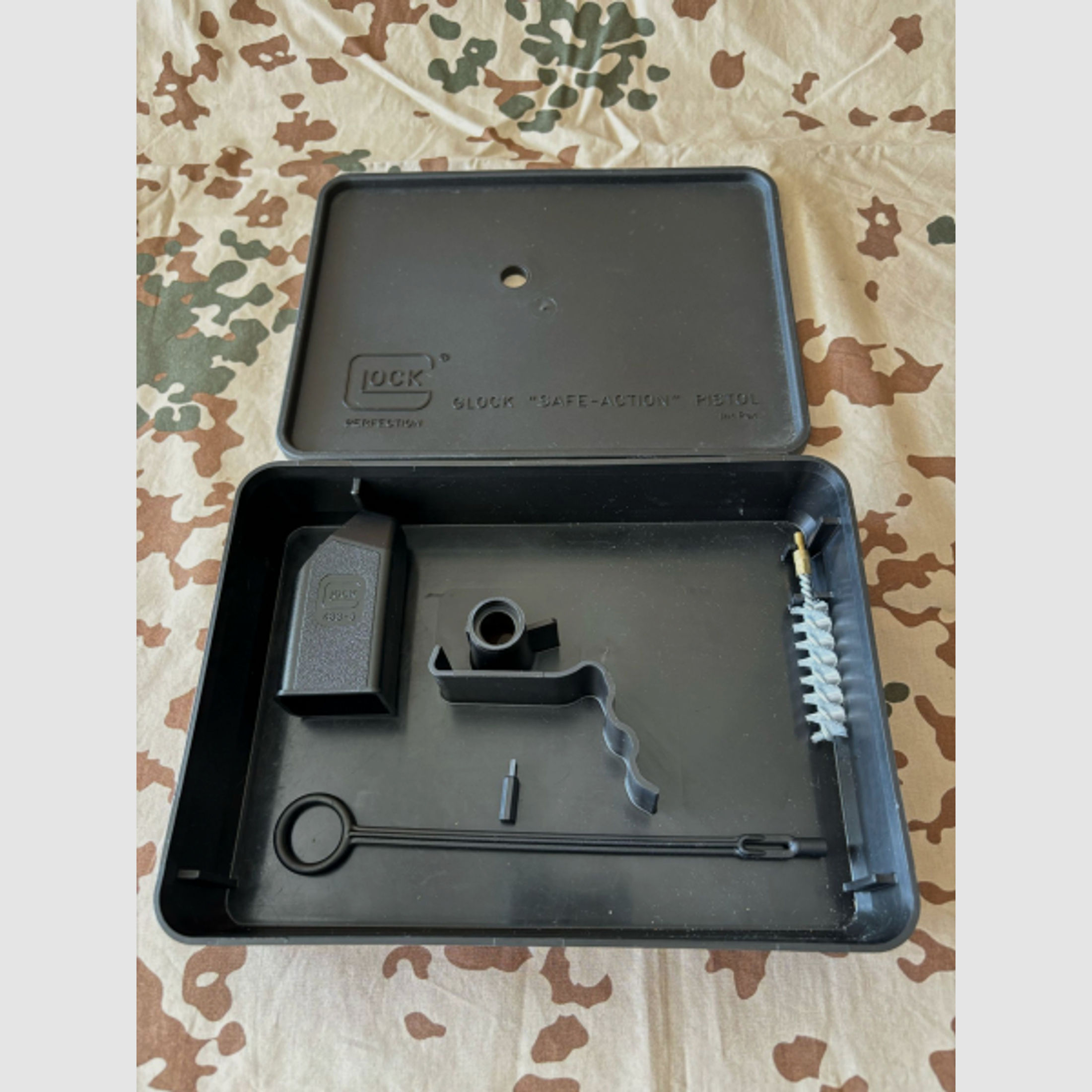 Glock P80 & G17 Gen 1/2 Original Case Kasten Koffer mit Inhalt