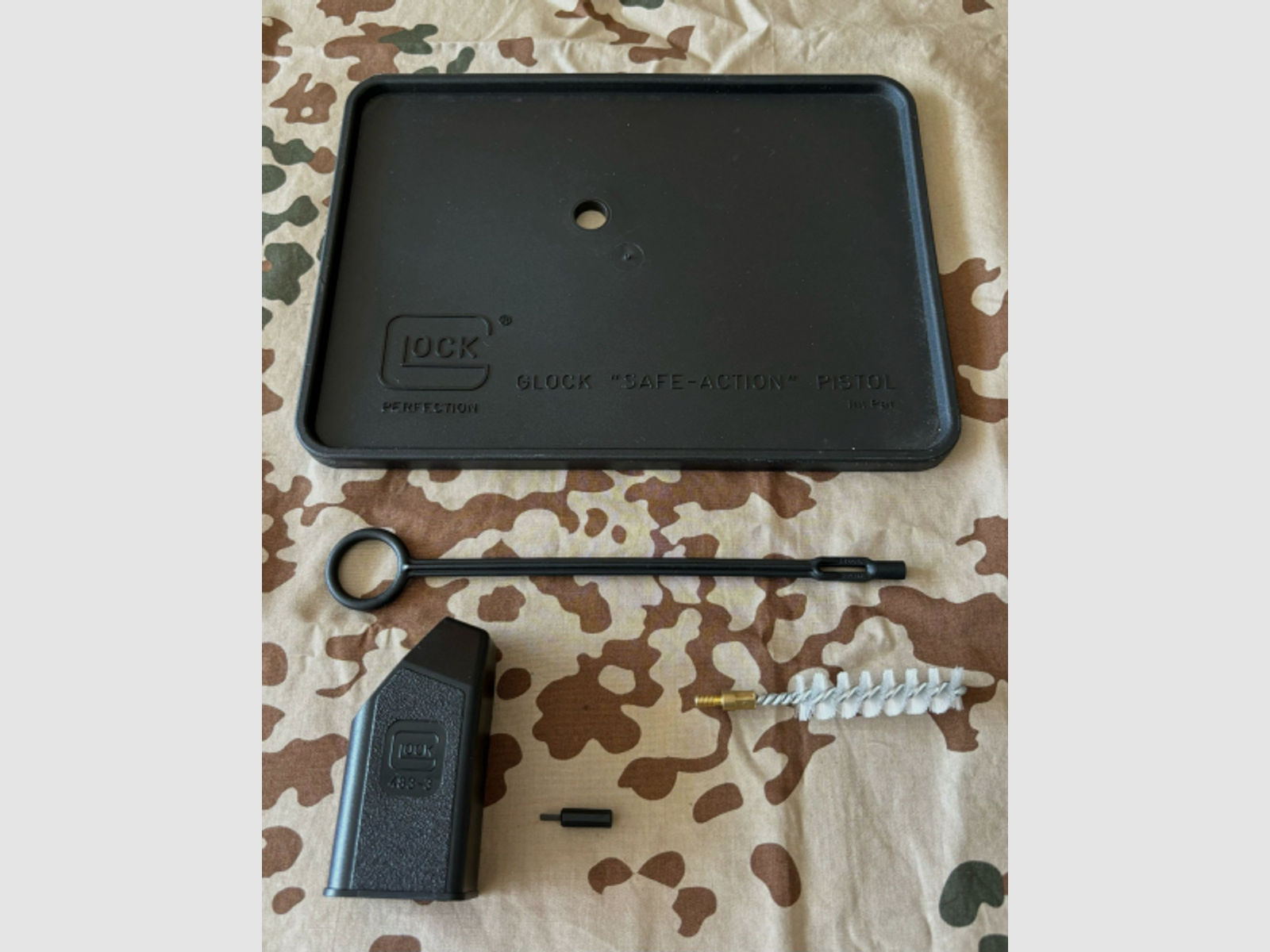 Glock P80 & G17 Gen 1/2 Original Case Kasten Koffer mit Inhalt