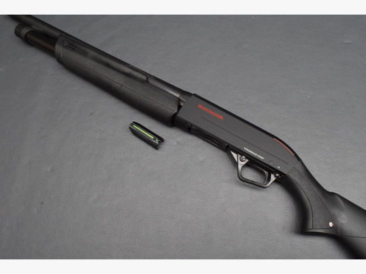Winchester Repetierflinte, SXP Tracker Smooth, Lauflänge 46cm, Kal. 12/76 Magnum, Neuware