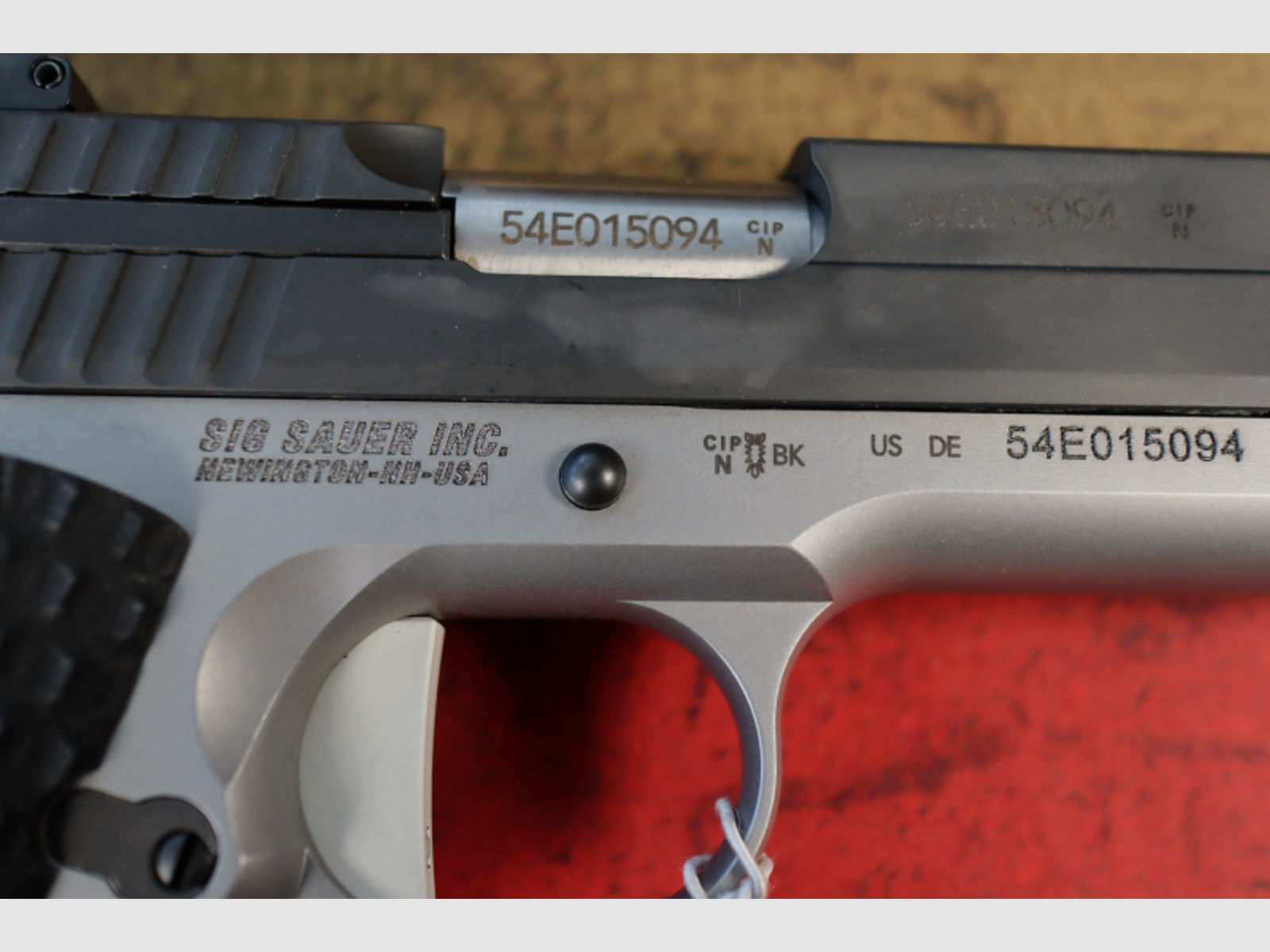 SIG Sauer 1911 Max Michel Kaliber: 9mm Luger