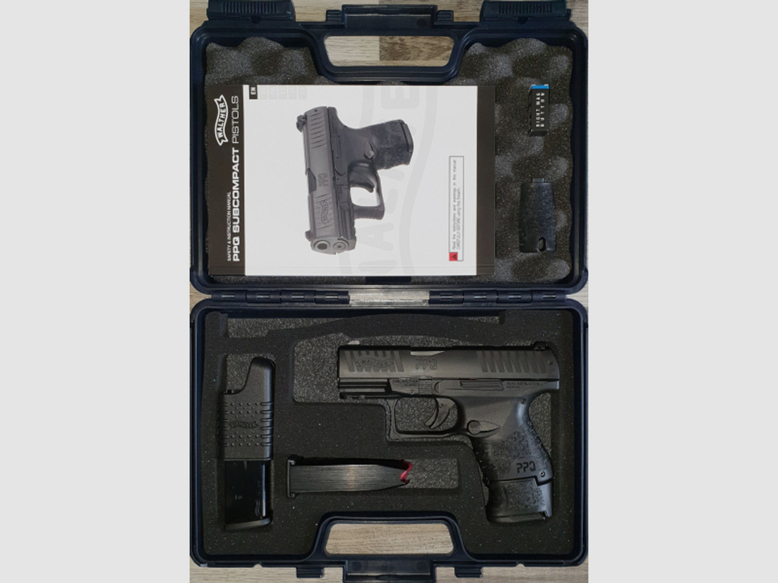 Neuware vom Fachhandel - Walther PPQ M2 Sub Compact 9mm Luger / Para mit Koffer und 3 Magazinen